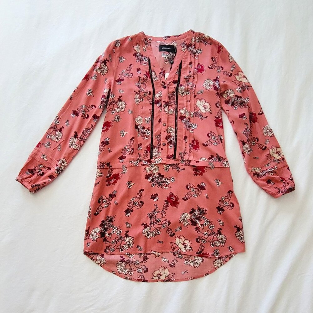 NWT Boho MINKPINK Floral Mini
